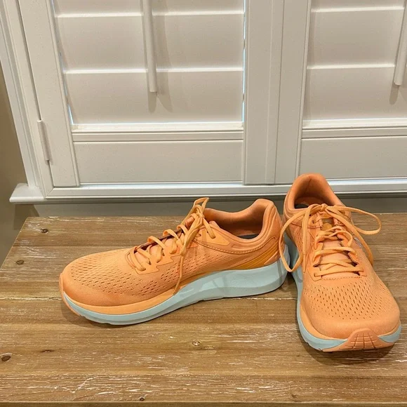 Topo Women's Orange/Sky Athletic Phantom 3 Shoes - Picture 1 of 11